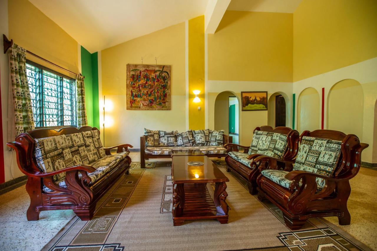 Jamboland-Diani Villa เดียนีบีช ภายนอก รูปภาพ