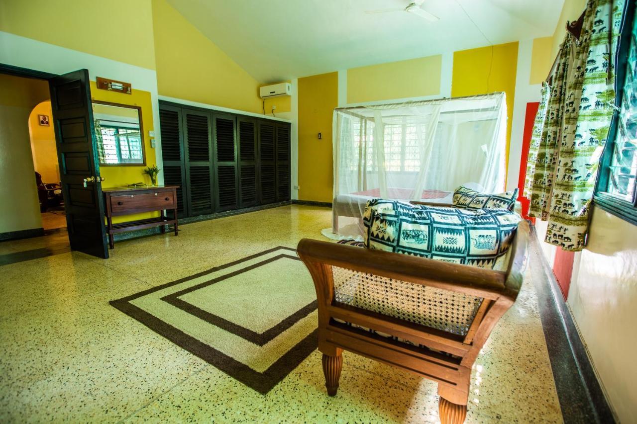 Jamboland-Diani Villa เดียนีบีช ภายนอก รูปภาพ