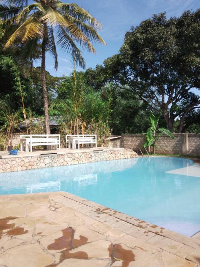 Jamboland-Diani Villa เดียนีบีช ภายนอก รูปภาพ