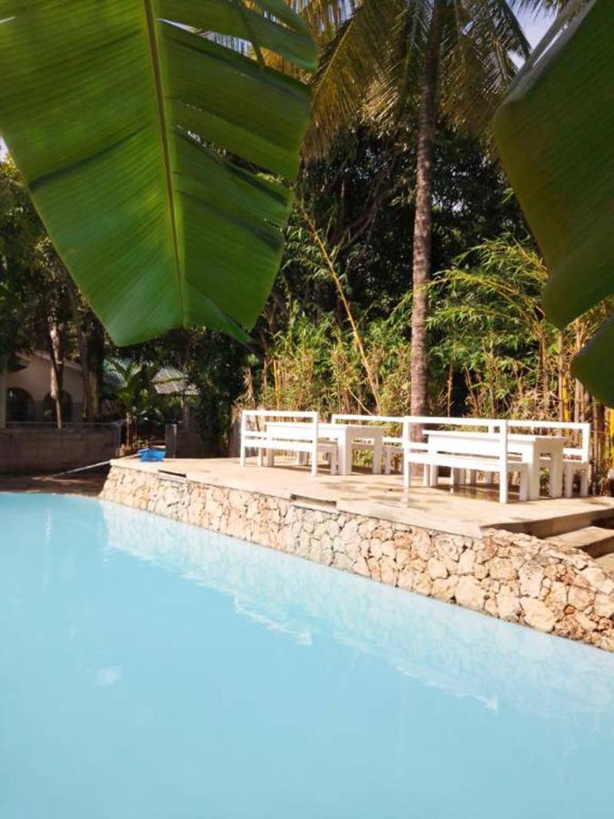 Jamboland-Diani Villa เดียนีบีช ภายนอก รูปภาพ