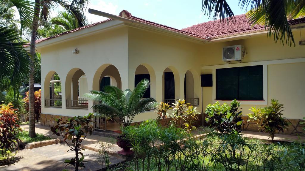 Jamboland-Diani Villa เดียนีบีช ภายนอก รูปภาพ